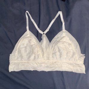 white lacy bralette (XL)